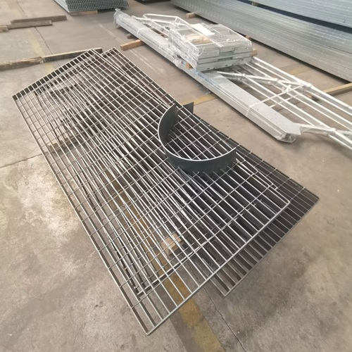 鋼格柵的多樣化應(yīng)用原來它還能出現(xiàn)在這些場(chǎng)合