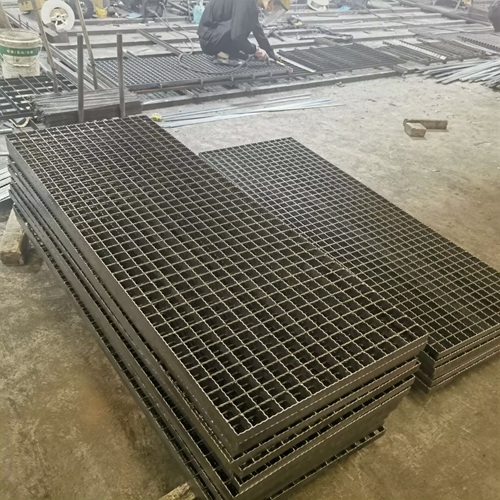 鋼格板在數(shù)據(jù)中心地板中的關(guān)鍵作用