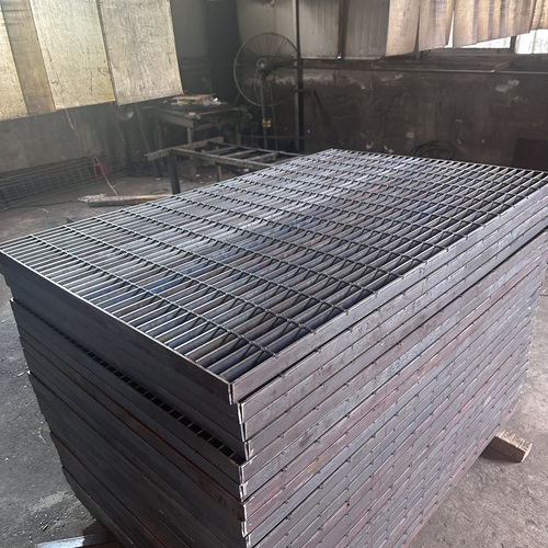 鋼格柵板如何搭配支撐結構更穩(wěn)定