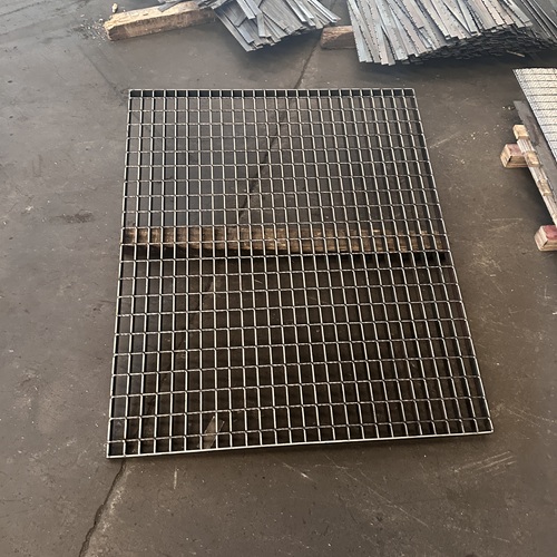 低調(diào)卻強悍鋼格板撐起城市每一寸腳步